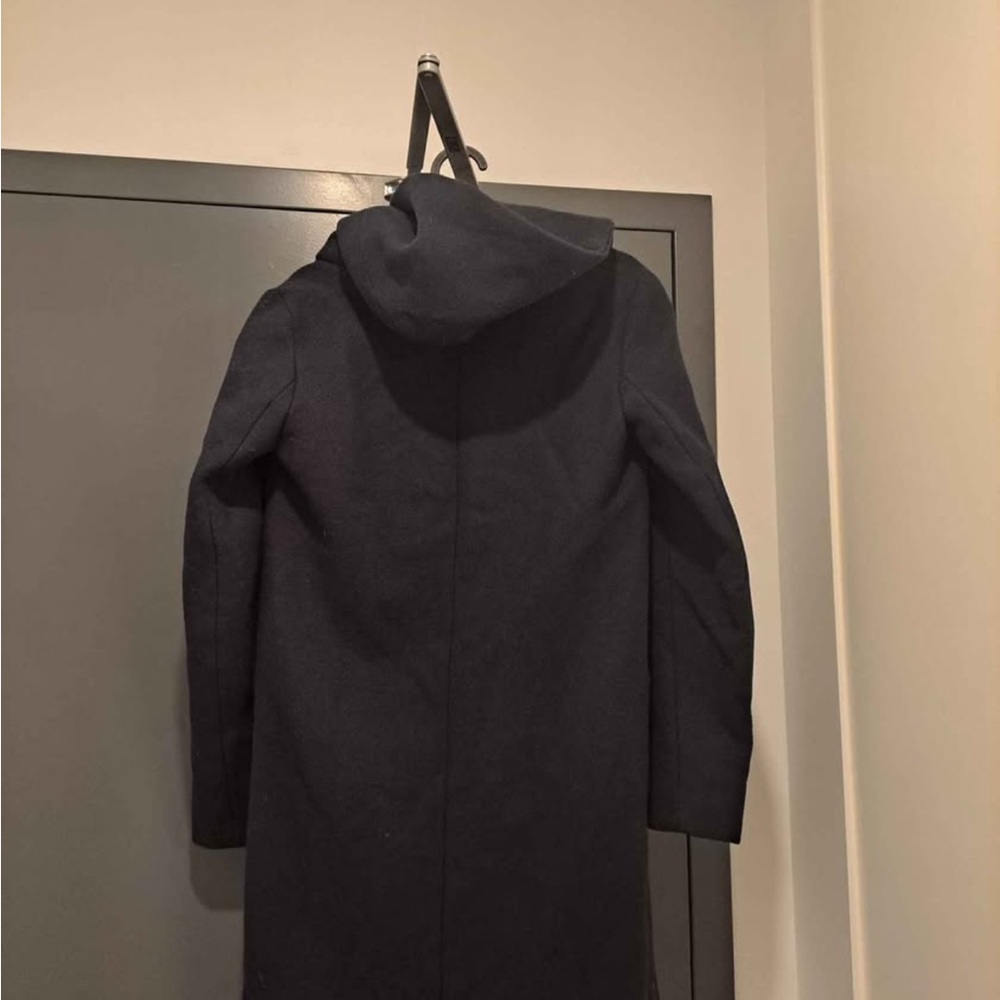 Zara Basic Black Outerwear - Picture 2 of 4